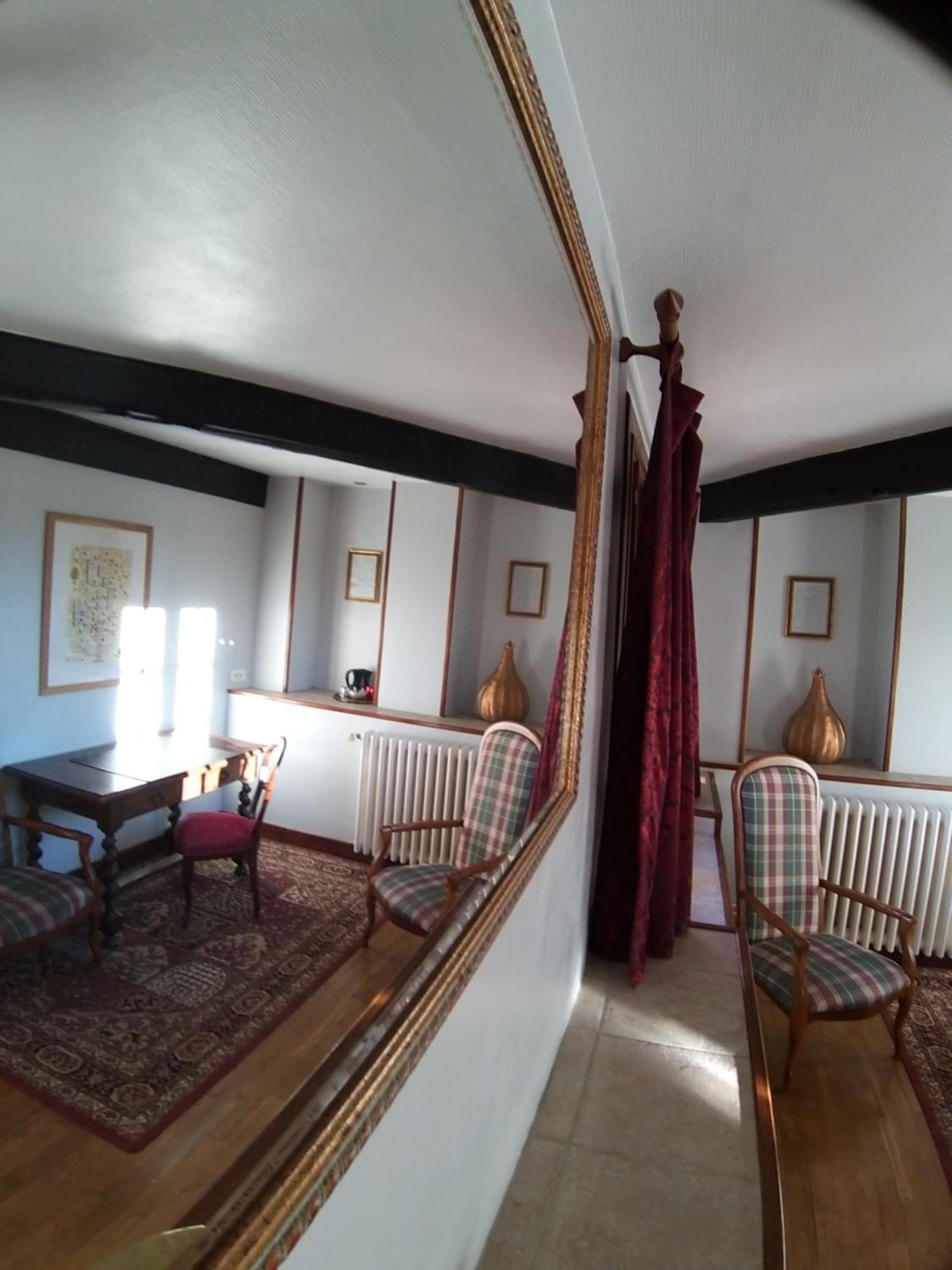 Manoir XV Domaine De Peyrafort Tulle Bagian luar foto